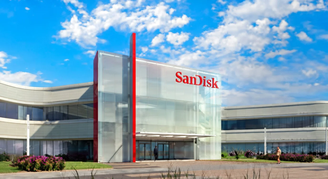 Sandisk Executives Capitalize on Historic Rally with $4.4 Million Share Offload Amidst Unprecedented AI-Driven Demand