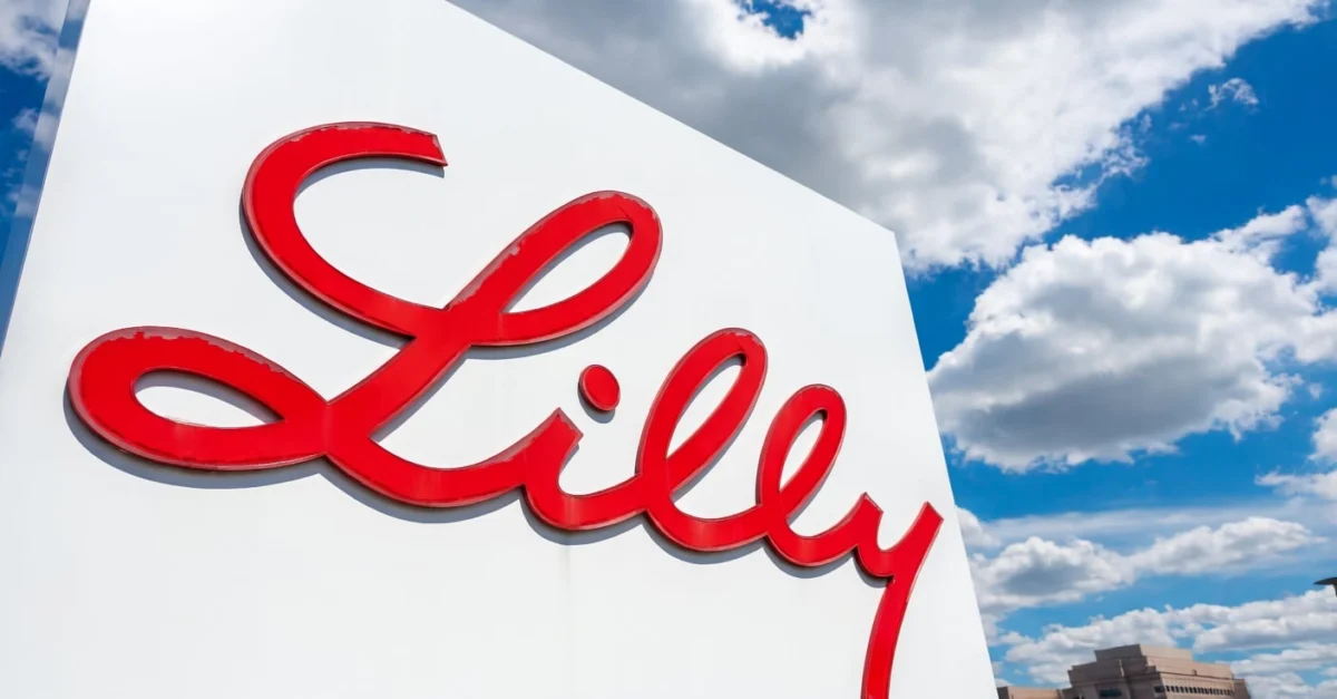 Guggenheim Elevates Eli Lilly Price Target Amid Surging Demand for Obesity and Diabetes Therapies