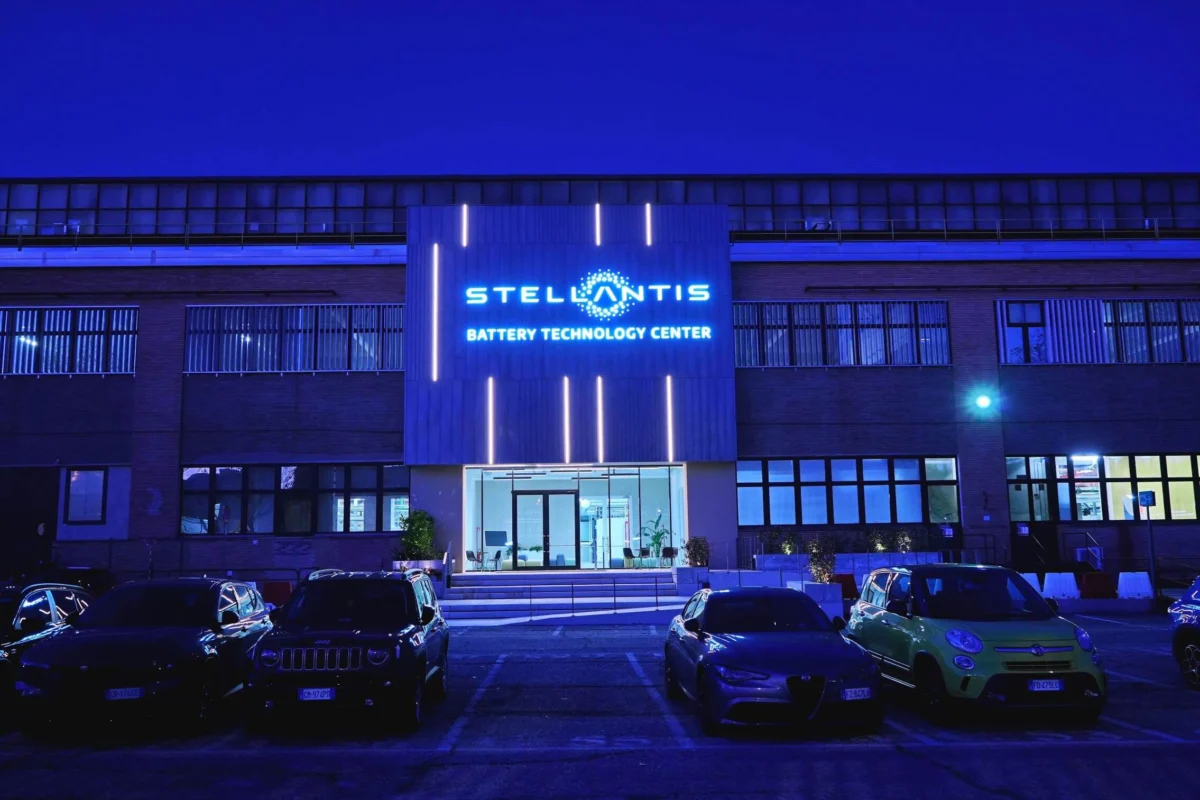Stellantis (STLA) Stock: FIAT Topolino U.S. Pre-Orders Launch July 2026