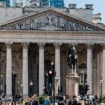 The Bank of England Report Elevates Oracle Networks to Foundational Status, Positioning Chainlink as a Key Player