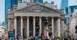 The Bank of England Report Elevates Oracle Networks to Foundational Status, Positioning Chainlink as a Key Player